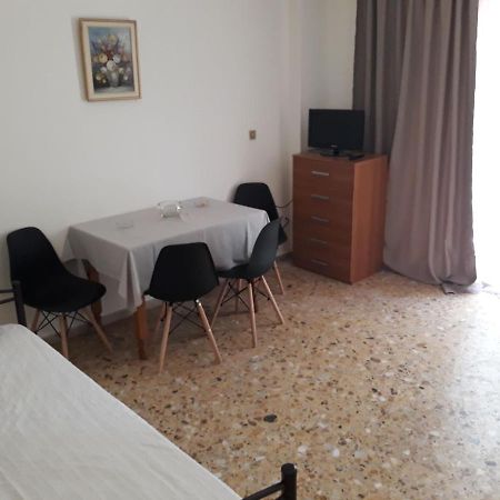 Ntena'S Appartement Ártemida Kültér fotó